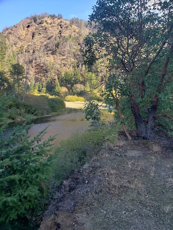 ISLAND CREEK DAY USE - Image 2