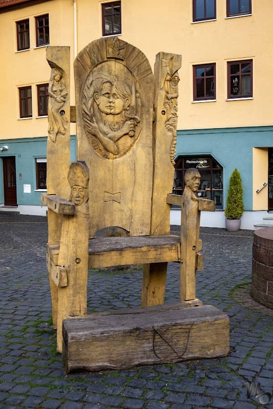 Brunnenanlage und Friedenskuss-Thron Buttermarkt - Image 1