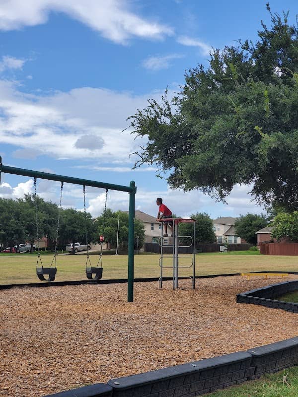 Falcon Ridge Park - Image 1