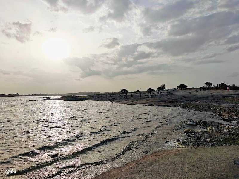 Shamirpet lake view spot - Image 1