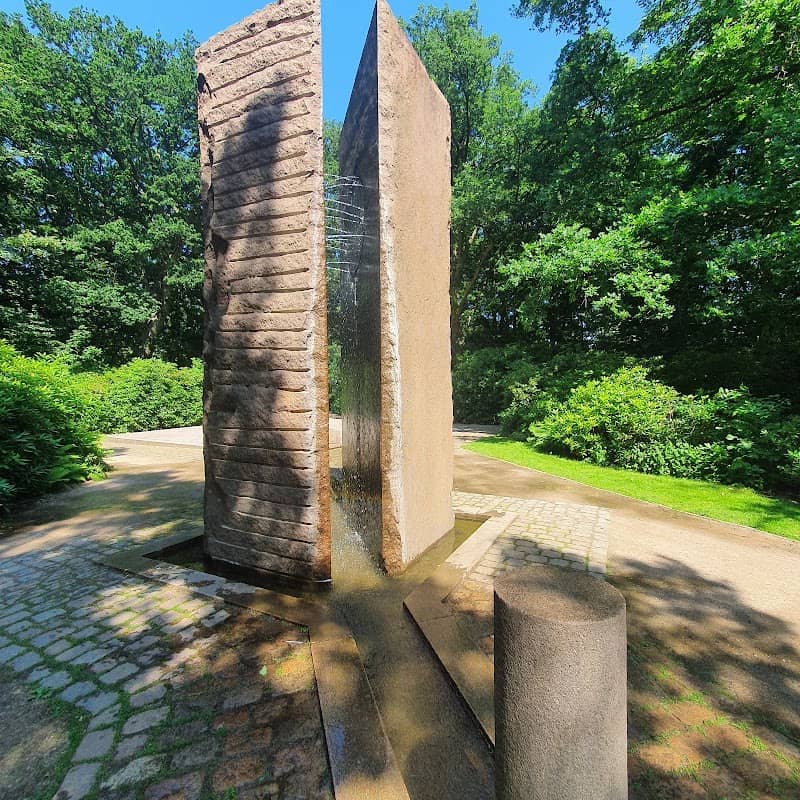 Bürger Park - Image 2