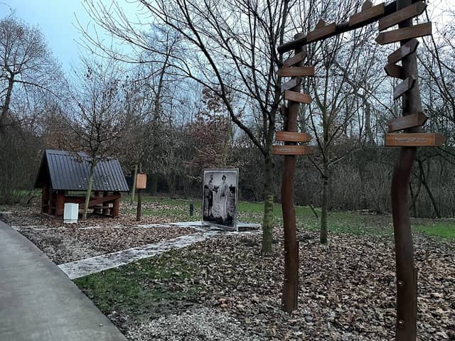 Památník setkání Bati a Cimrmana - Image 1