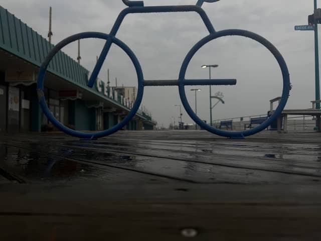 Boardwalk sundial - Image 2