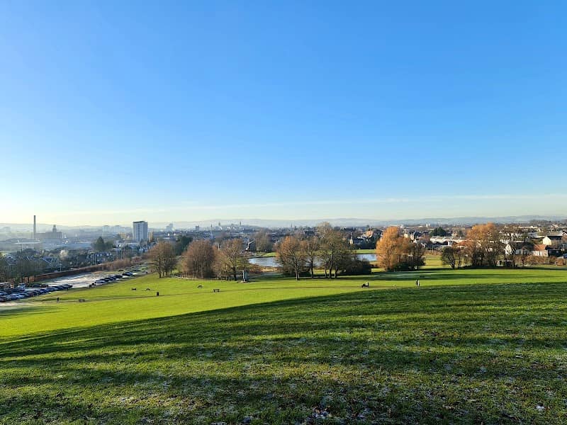 Barshaw Park - Image 1