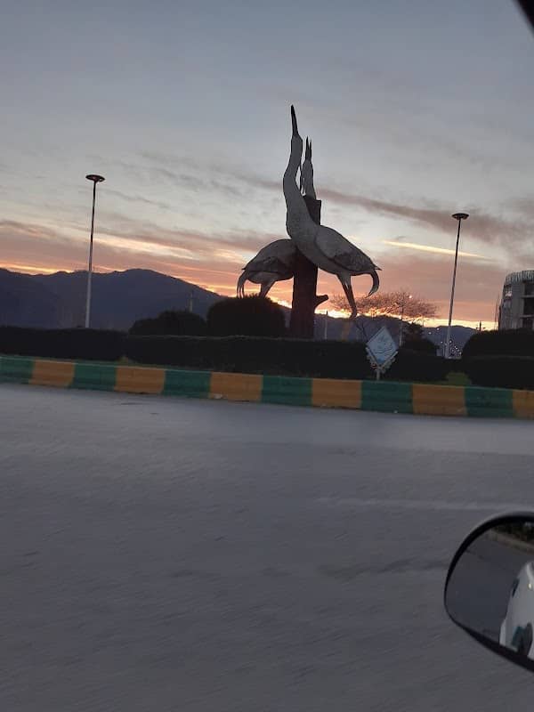 Tabiat square - Image 1