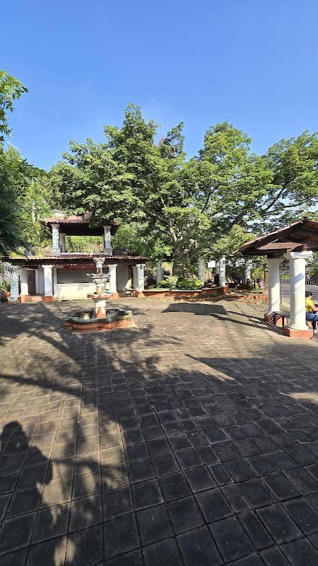 Parque, El Pinito - Image 1