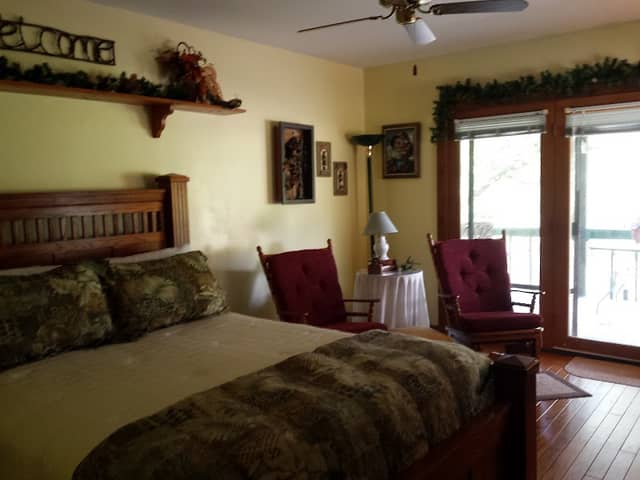 A Savannahs Lodge - Image 2