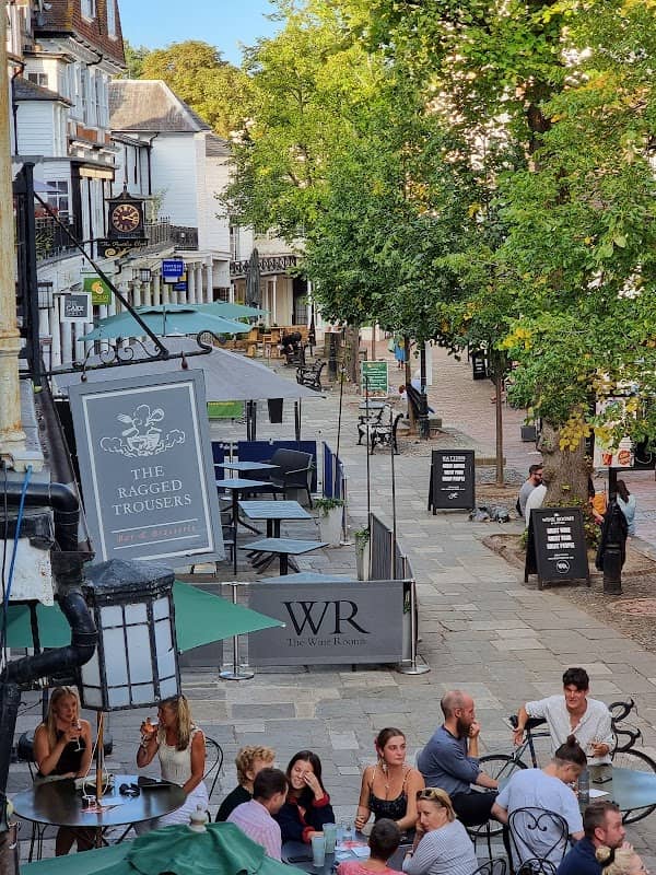 Sussex Mews - Image 1