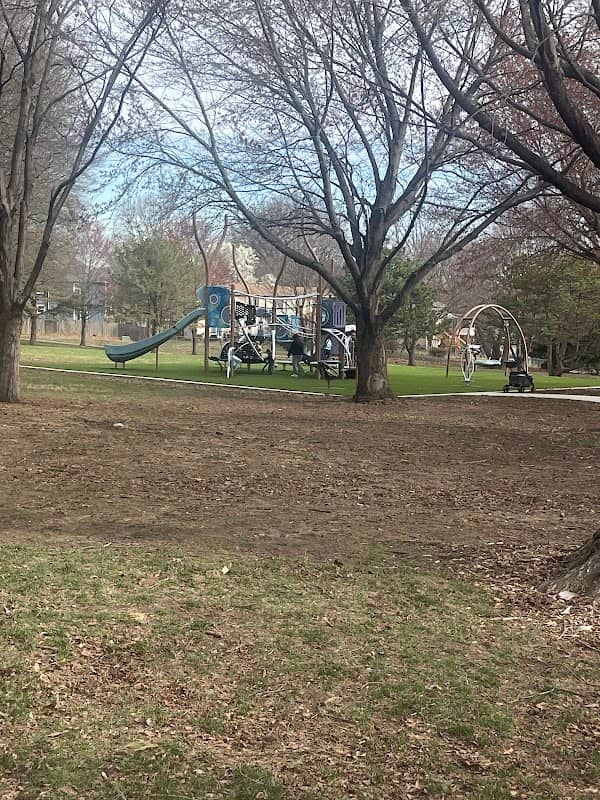Maple Hills Park - Image 1