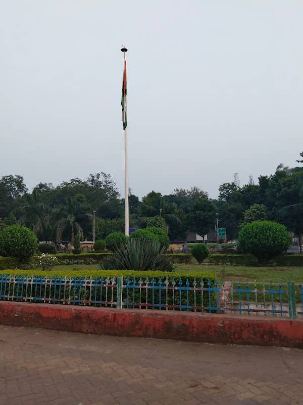 Railway Park - Image 1