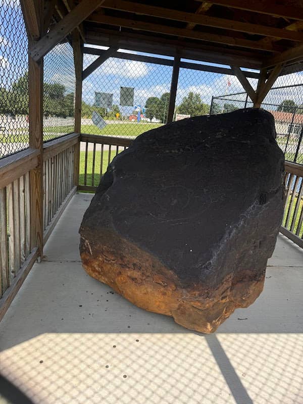 Indian Head Rock - Image 1