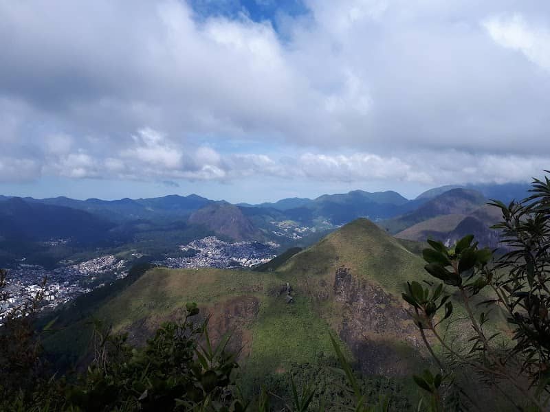 Pico das Duas Pedras - Image 1
