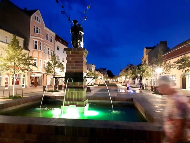 Kariedelbrunnen - Image 1