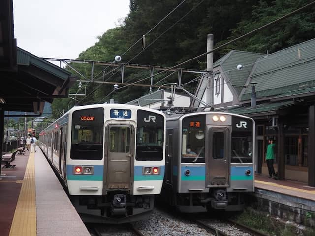 姨捨駅のスイッチバック - Image 2