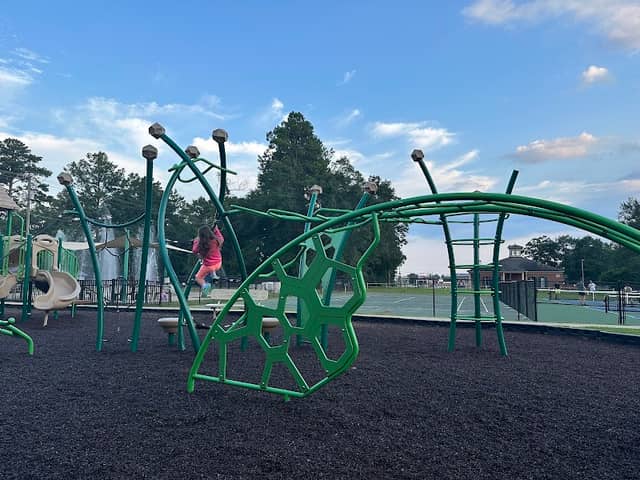 Dogwood Hills Park - Image 1