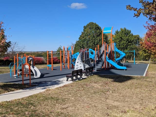 Fox Hill Park - Image 2