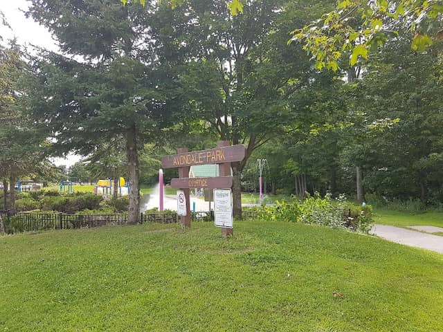Avondale Park - Image 2