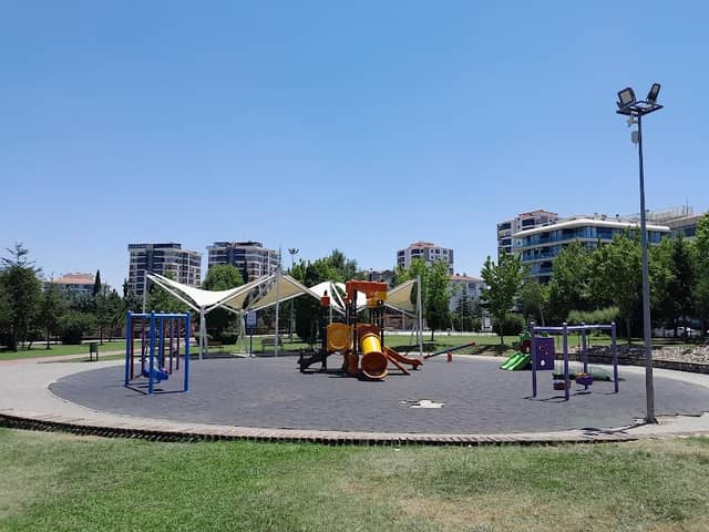 Atapark Çocuk Oyun Parkı - Image 1