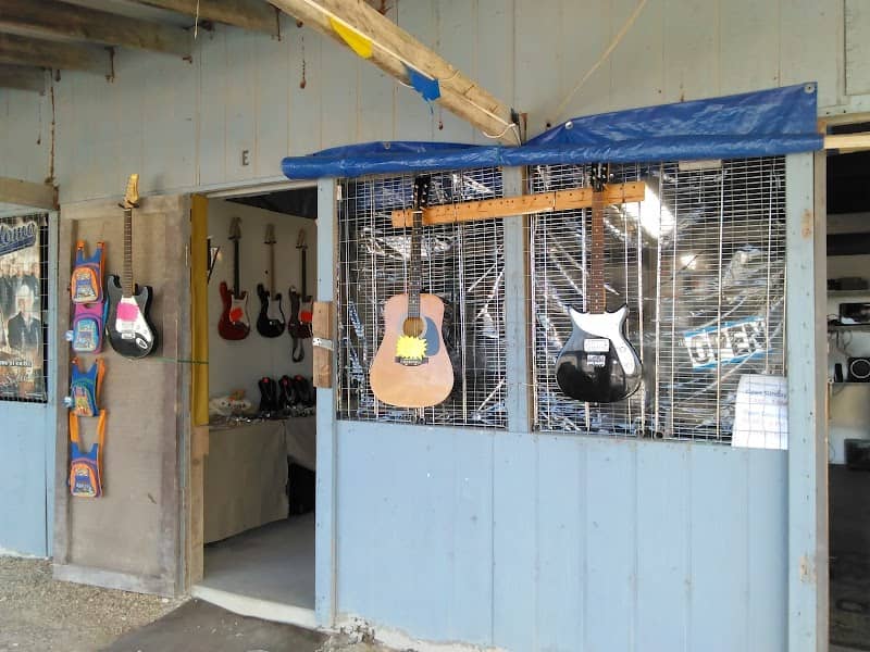 Bell County Flea Market - Image 1