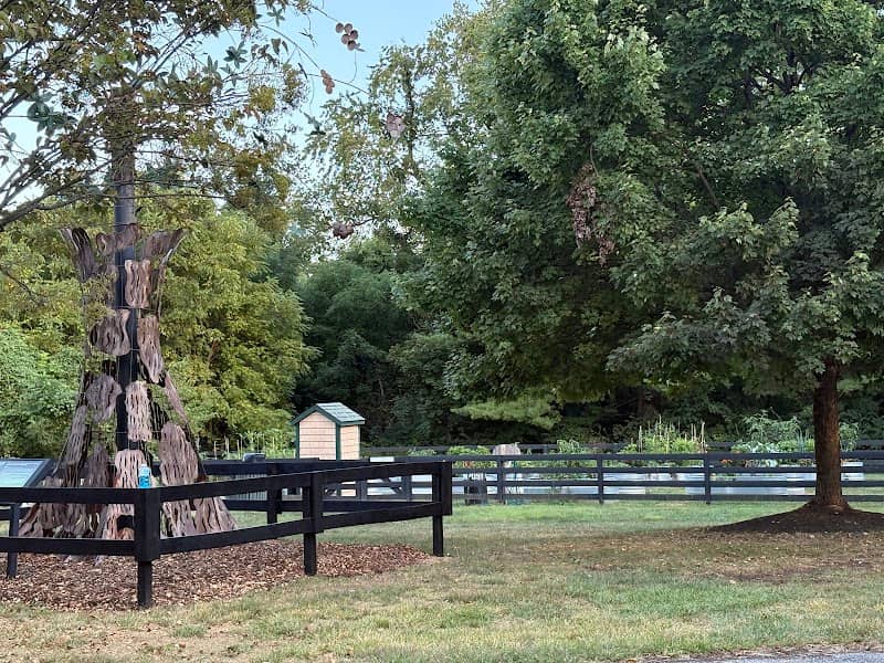 Friendship Park - Image 2