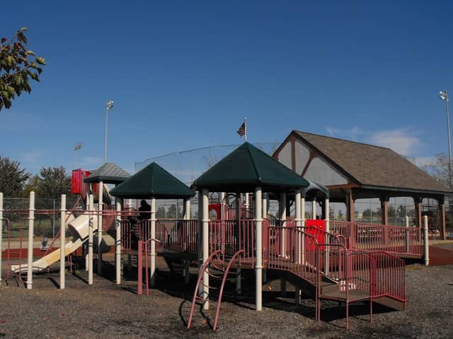 Glik Park - Image 2