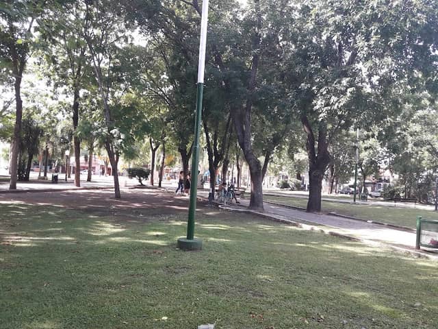 PLAZA Pte. H. YRIGOYEN - Image 1