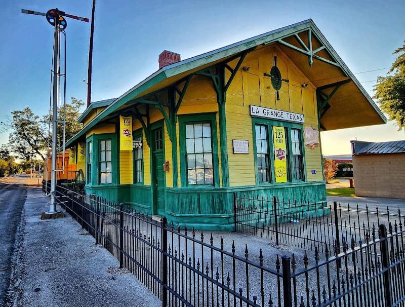 Depot Museum and M-K-T Railroad Depot - Image 2