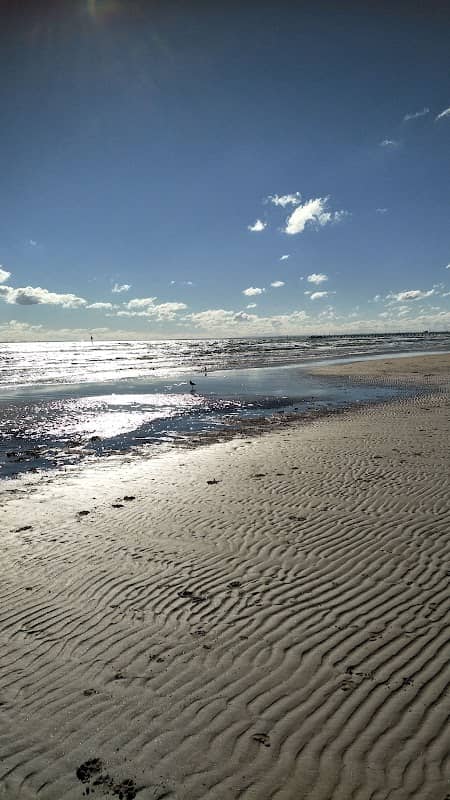 Olivers Hill Beach - Image 1