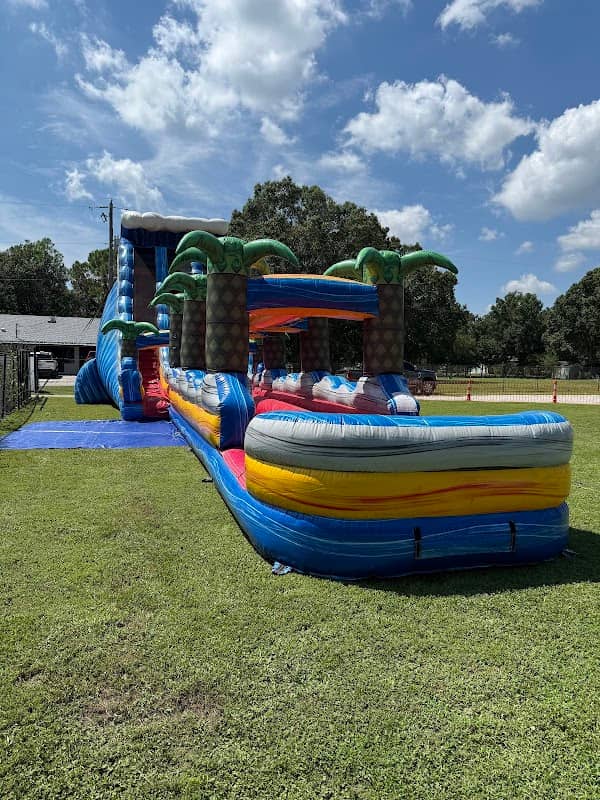 Epic Bounce & Waterslides - Image 1