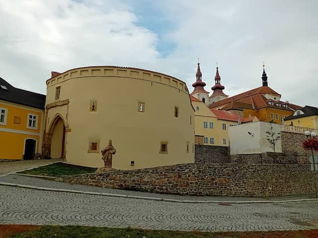 kaple Růžencového bratrstva - Image 1