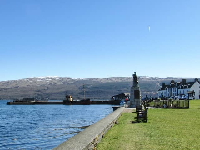 Harbour View Gallery - Image 1