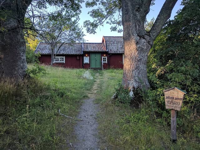 Neglinge gård - Image 1