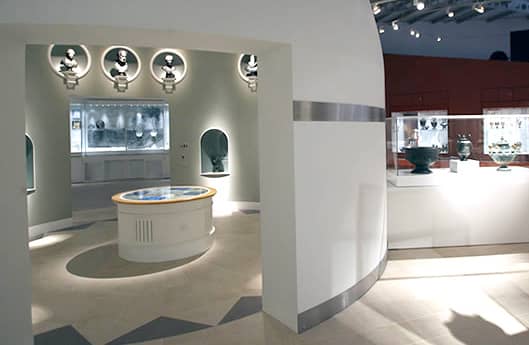V&A Wedgwood Collection - Image 2