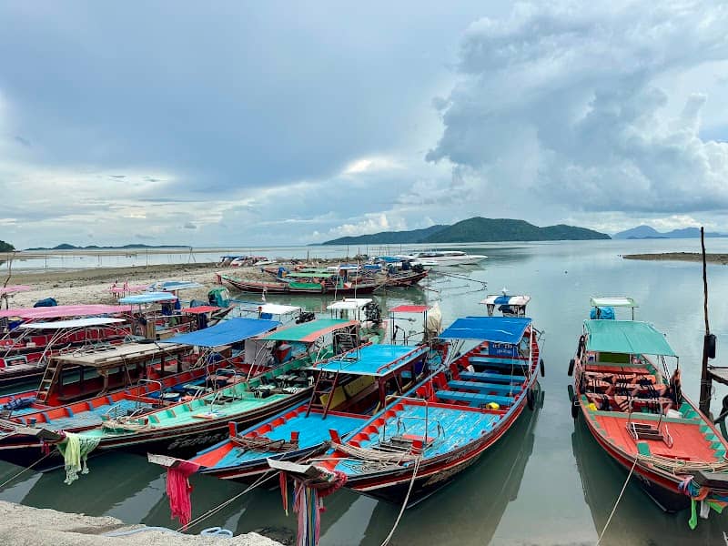 Thong Krut Pier - Image 1