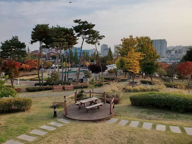 평택공원 - Image 1
