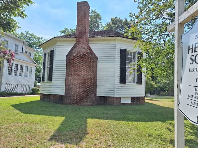Sandford House - Image 1