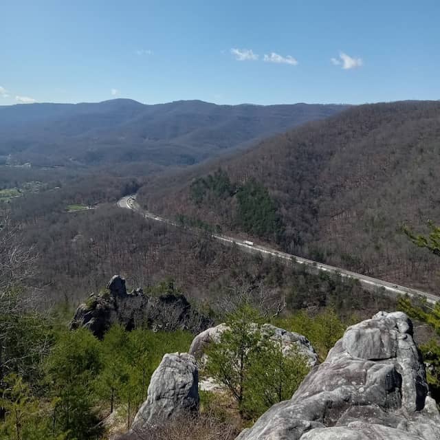 Bruce Gap (Cove Creek) Trailhead of the Cumberland Trail - Image 1