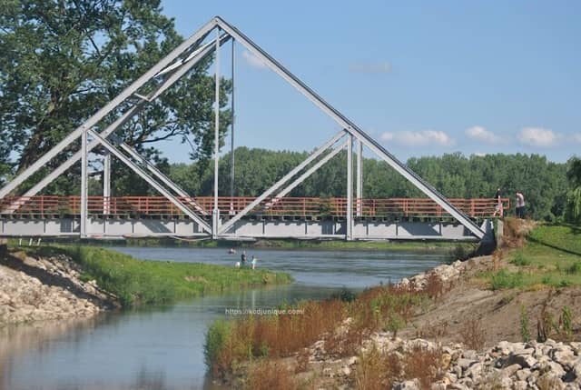 River Shelter - Image 2