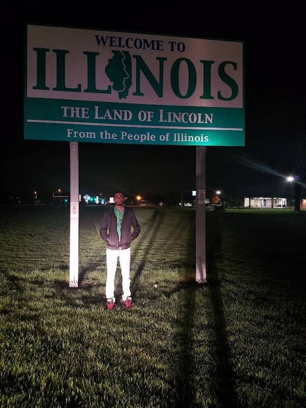Welcome To Illinois Sign - Image 2