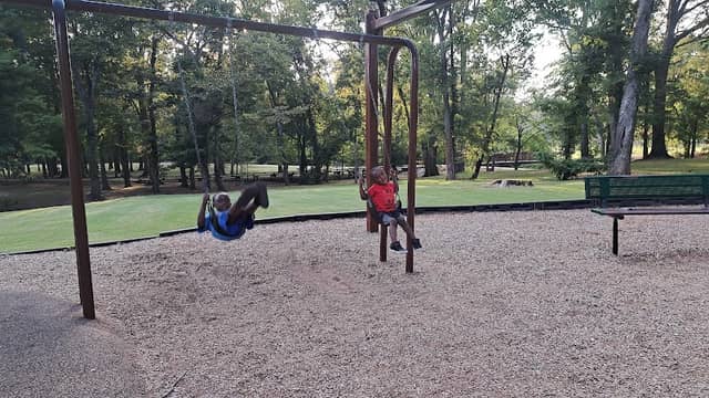 Crown Park - Image 2