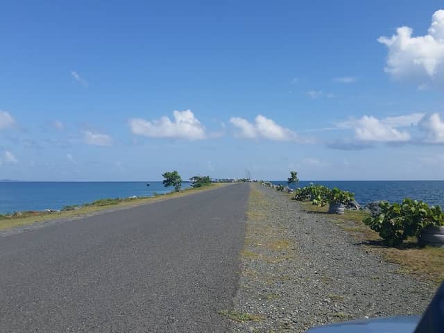 Rompeolas Vieques - Image 1