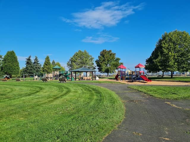 Rainier City Park - Image 2