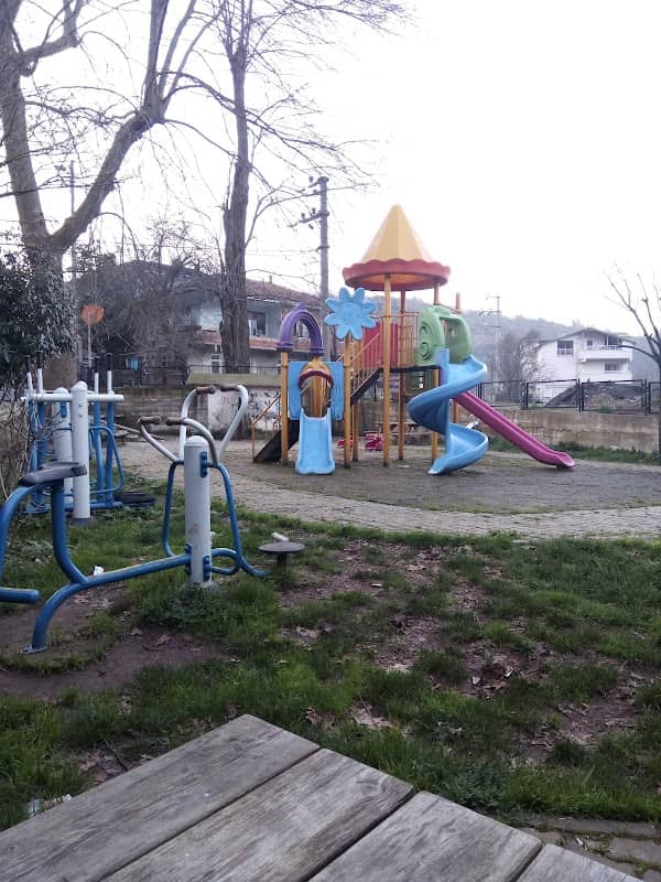 Çocuk Parkı - Image 1
