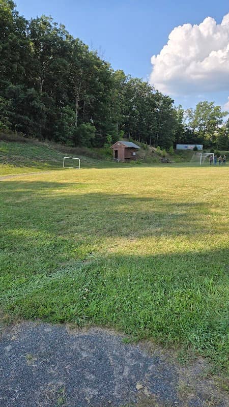 Central Hampshire Park - Image 1