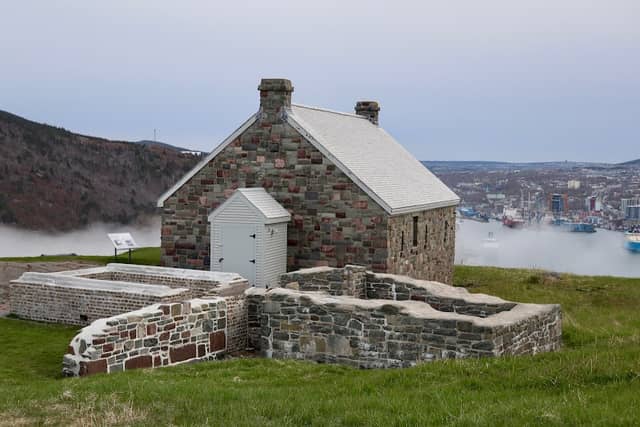 The Queen's Battery Barracks - Image 3