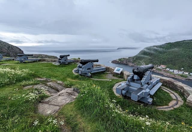 The Queen's Battery Barracks - Image 2