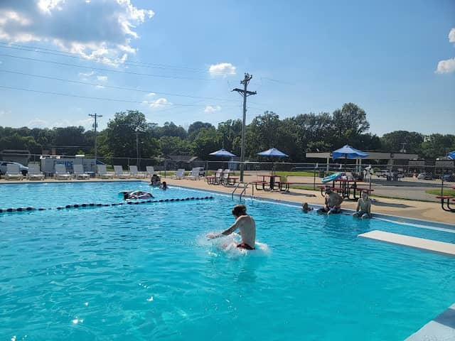H.H.Lovett Park - Image 1