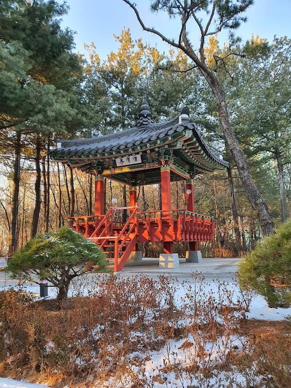 청담근린공원 - Image 2