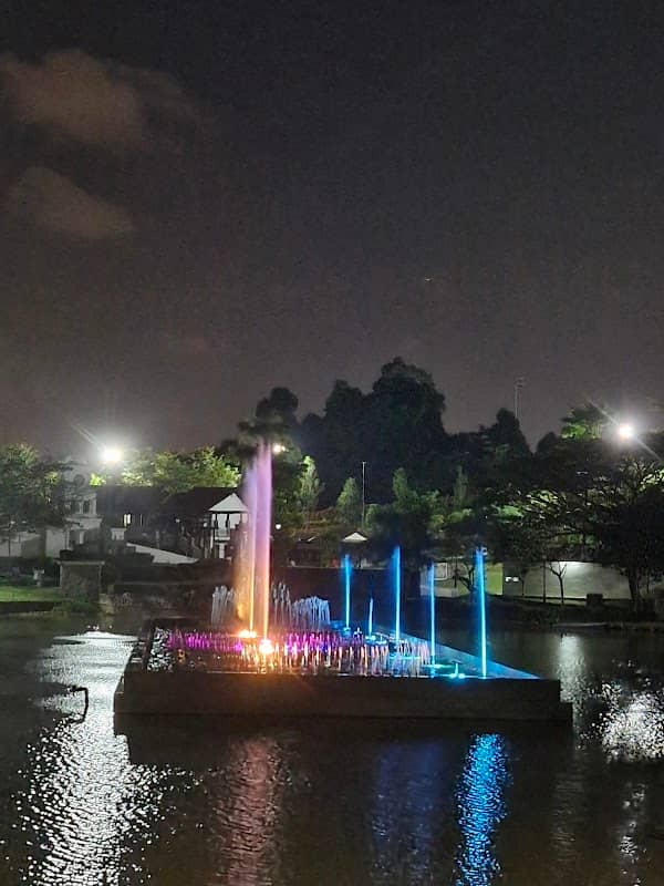 Taman Merdeka Musical Fountain - Image 2