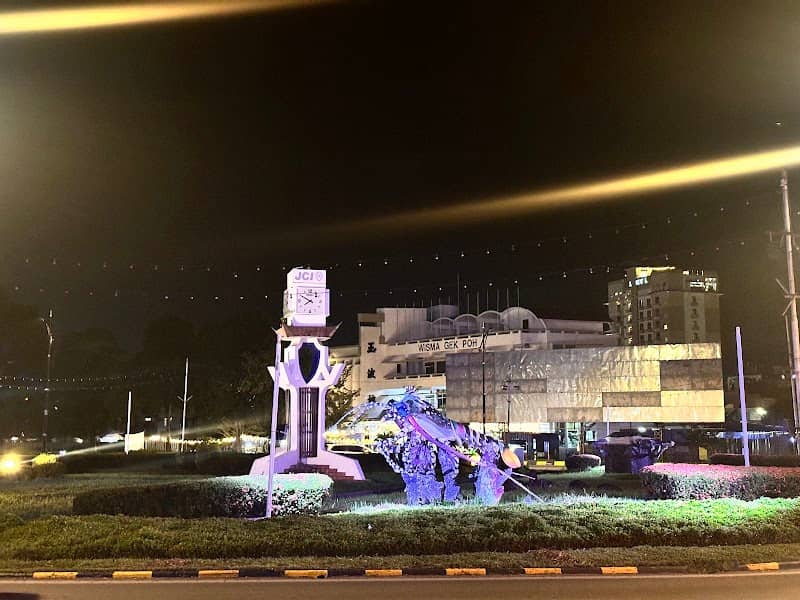 BULATAN JAM TAWAU - Image 1